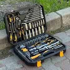 Set de Herramientas con 116 piezas Tolsen